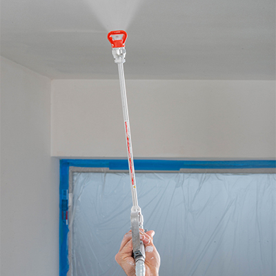 Een verfspuit plafond is erg nuttig voor plafond schilderen. 