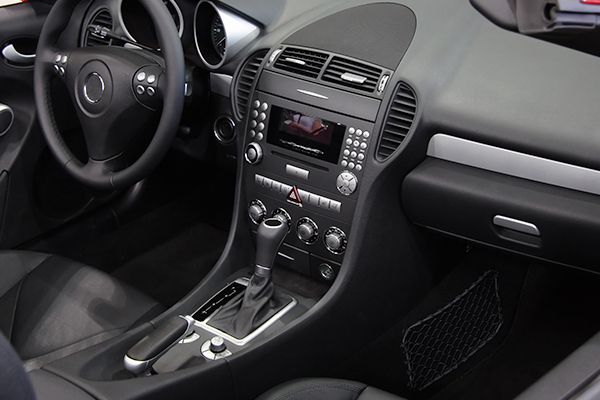Automotive interior - Thumb