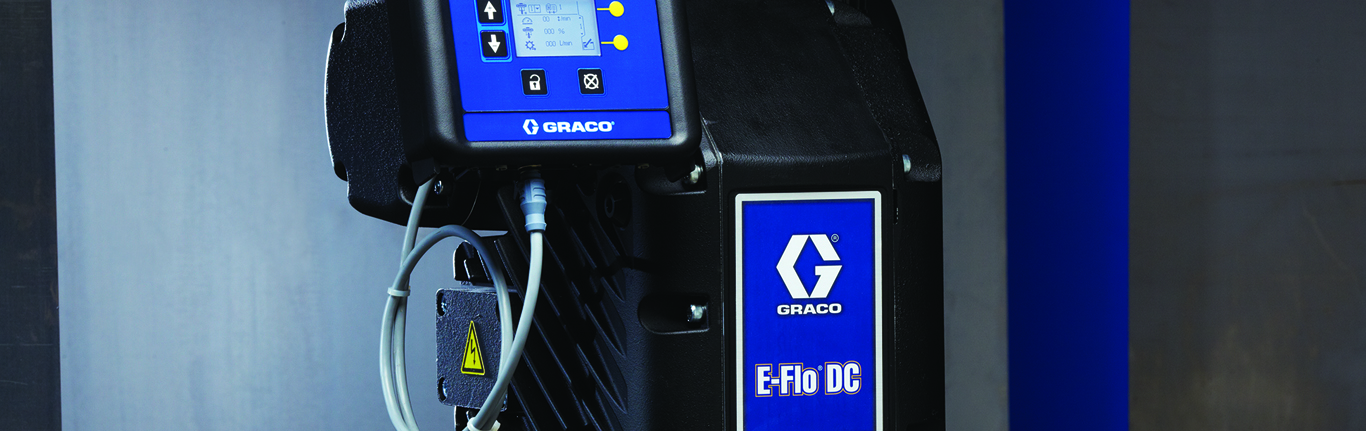 Närbild av en E-Flo DC elektrisk pumpinstallation