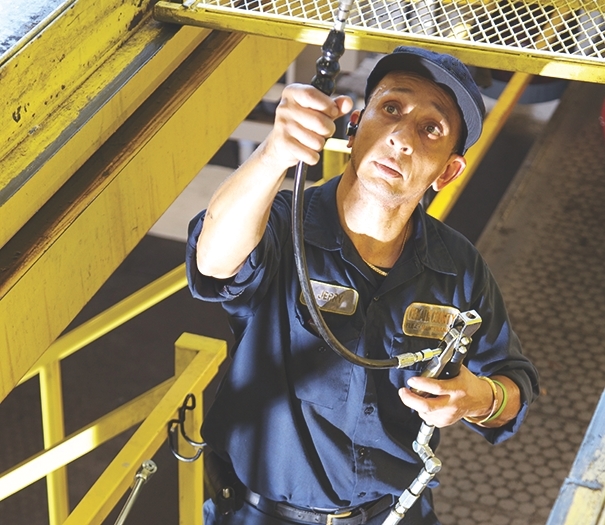 Category_Grease Dispense Meters-Valves_Mobile-Service Garages_Lubrication_Energy_Alt_1